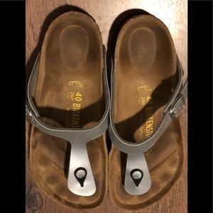 Silver Birkenstocks Gizeh